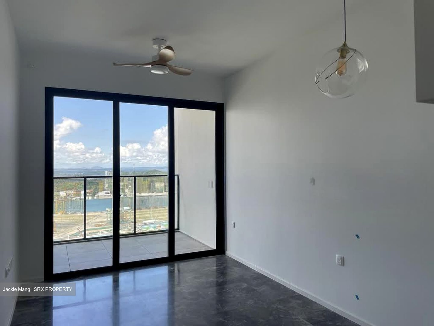 Avenue South Residence (D3), Apartment #557034921